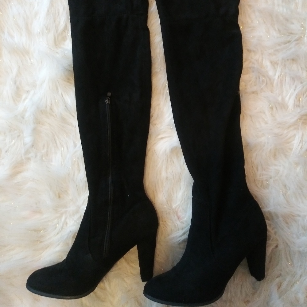 Black boots